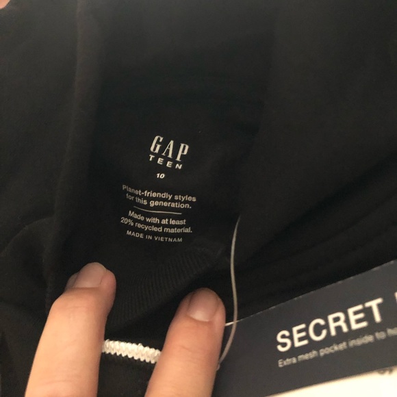 Brand new with tags! Gap teens clothing set. - Picture 11 of 15